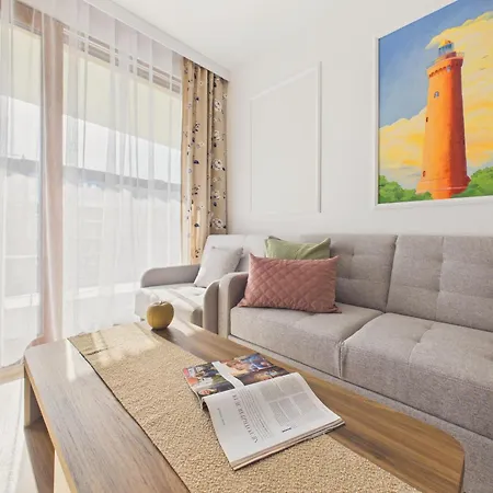 Lighthouse Baltic Ac & Parking By Solarento * Gąski